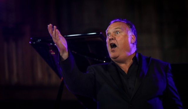 Sir Bryn Terfel sings 'If I were a rich man' from Fiddler on the Roof.